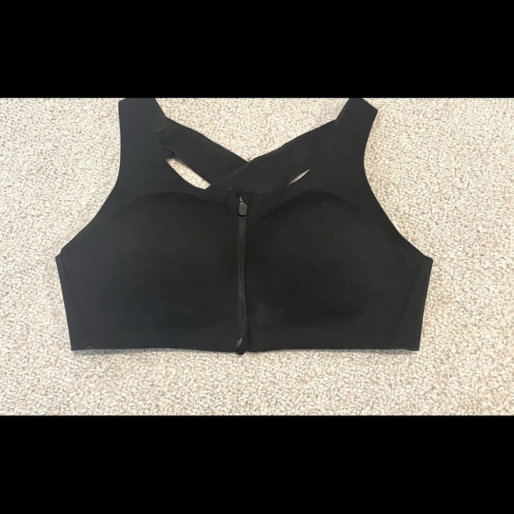 Lululemon Enlite sports bra, 36 C front zip zip up.  Great condition